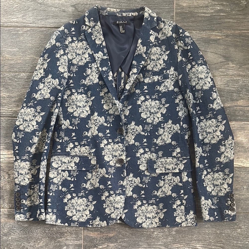 Forever 21 Blue and White Floral Blazer Sport Coat 10/10 Condition